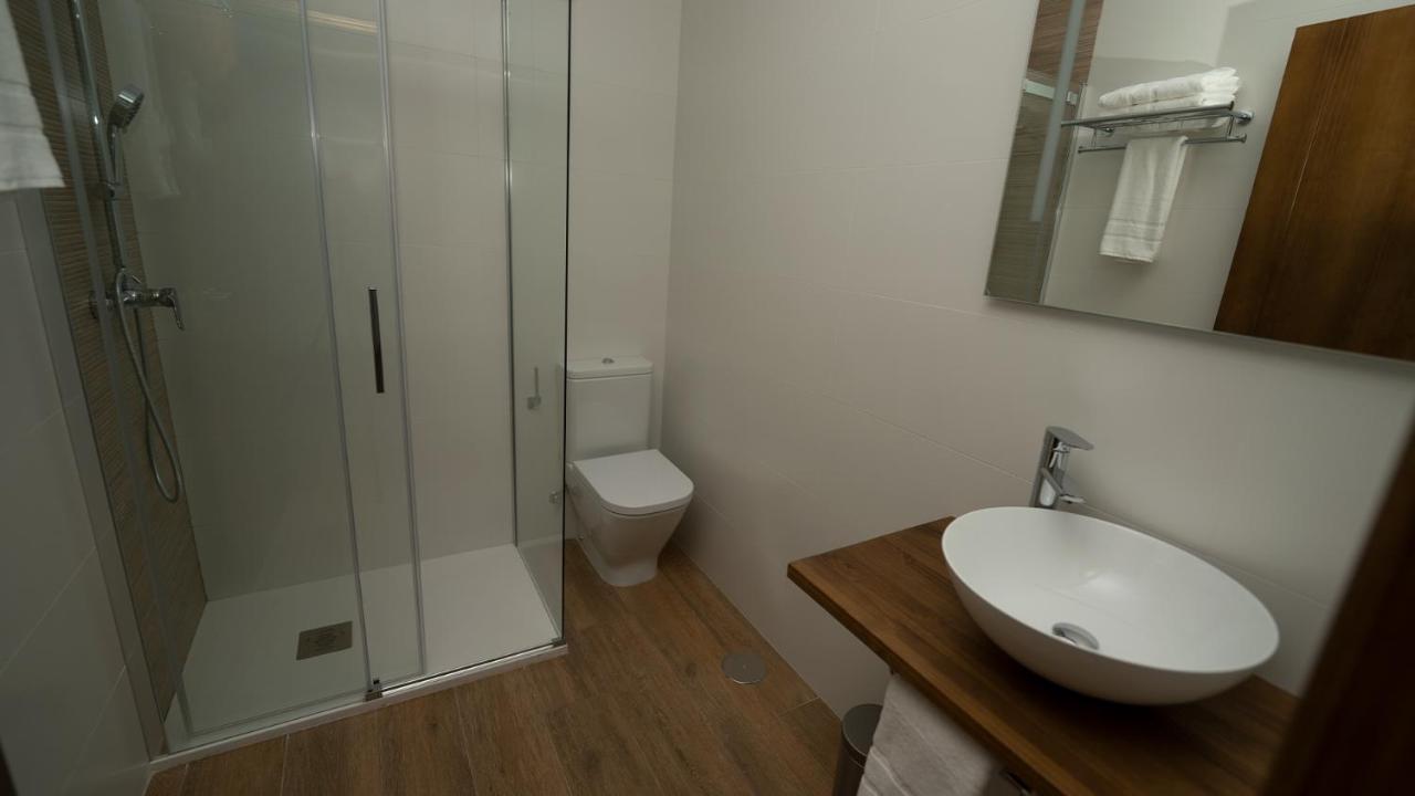 Apartamentos Puerta De Occidente Cornellana Esterno foto