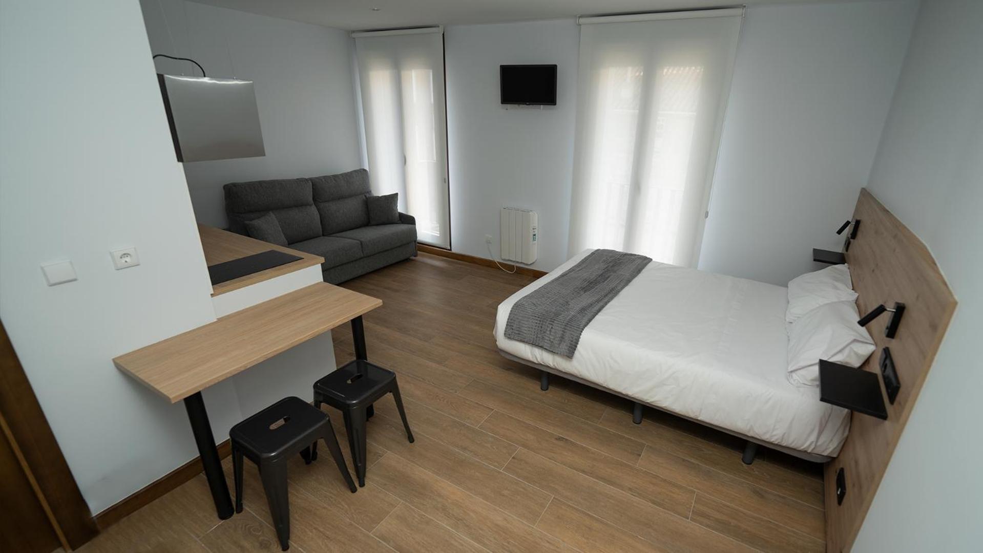 Apartamentos Puerta De Occidente Cornellana Esterno foto