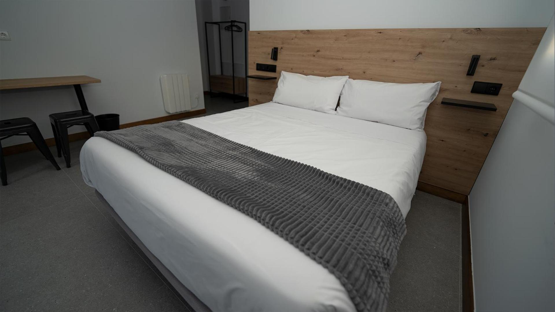 Apartamentos Puerta De Occidente Cornellana Esterno foto